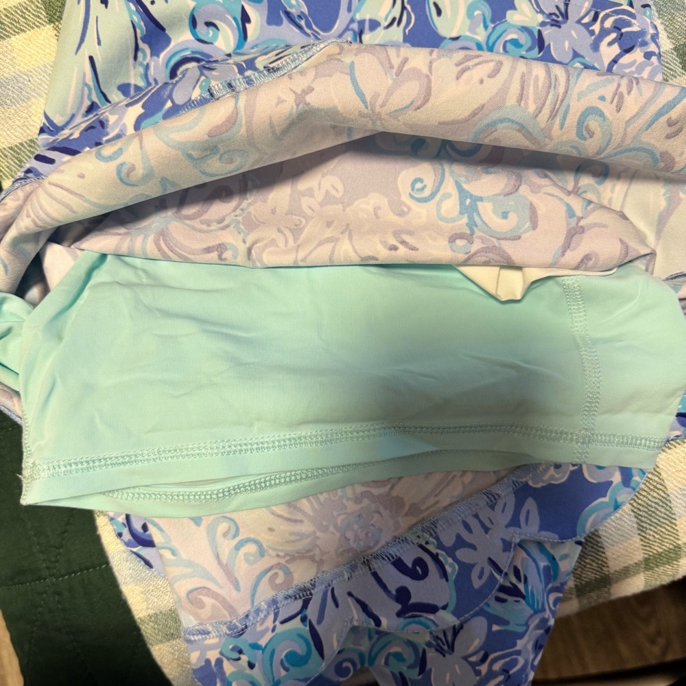 Lilly Pulitzer Blue and White Floral Scalloped A-Line Skort - Picture 3 of 3